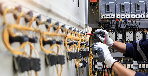 Professional Electrician technician working in Union, NJ